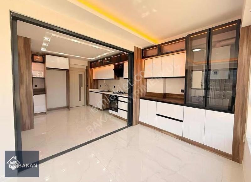 Bakan'dan Havuzlu Site 3+1 Ultra Lüks Daireler Nezih Konum