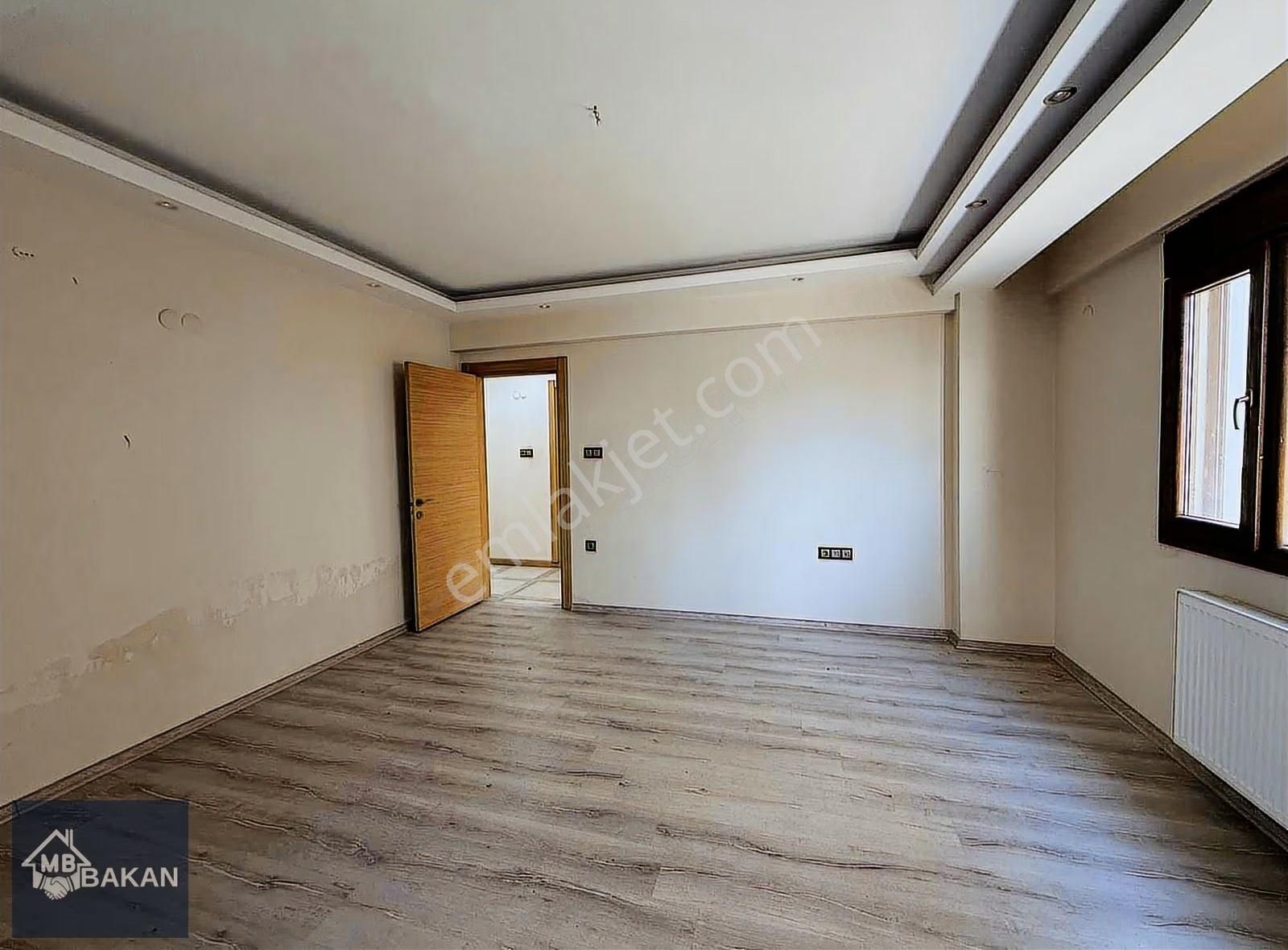 Bakan'dan Muratbeyde Havuzlu Site 3+1 - Görsel 10