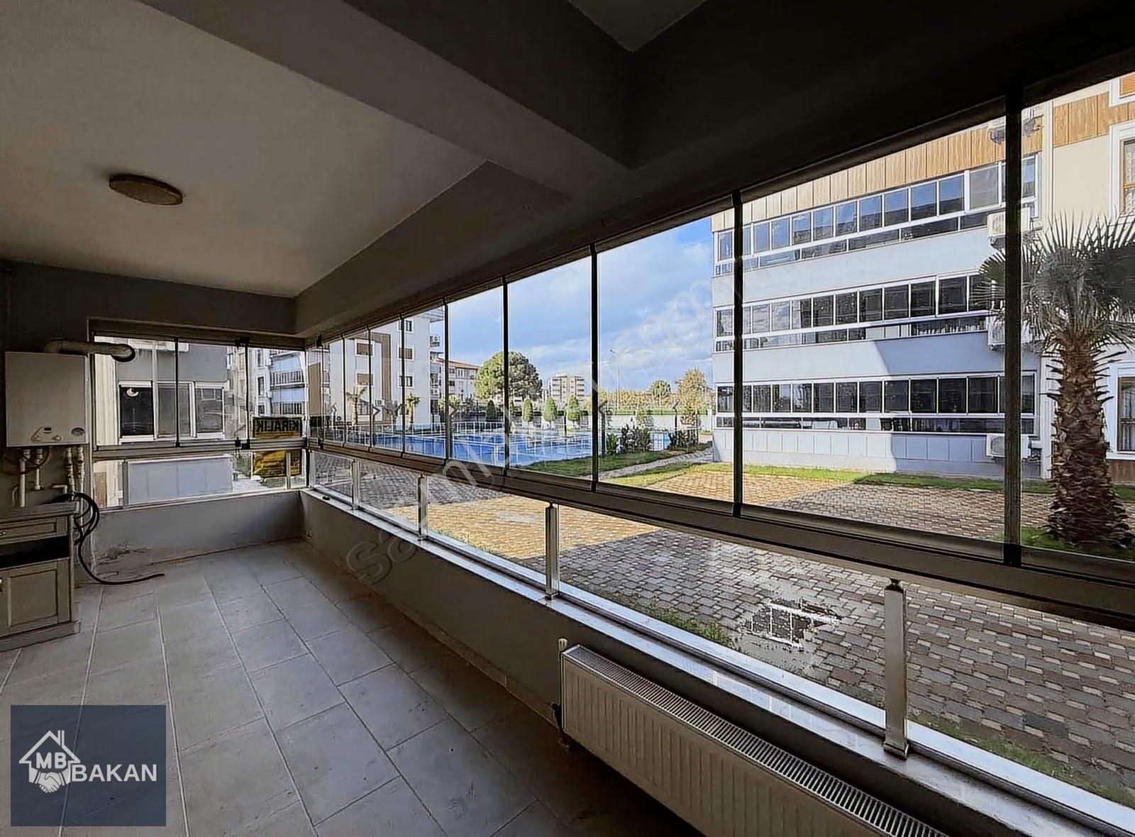 Bakan'dan Muratbeyde Havuzlu Site 3+1 - Görsel 17