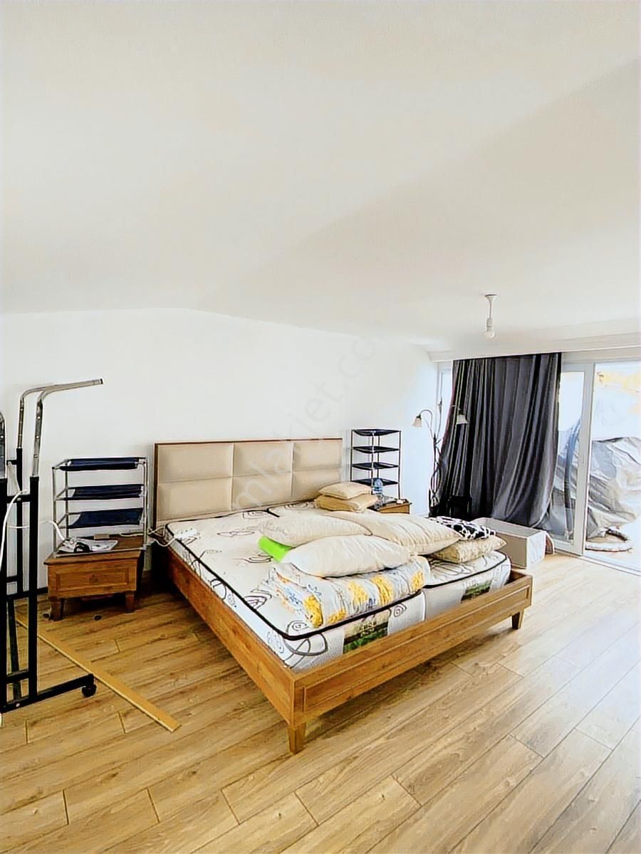 Silivri Basınkent 1 Sitesi'nde Satılık Deniz Manzaralı Tripleks - Görsel 28