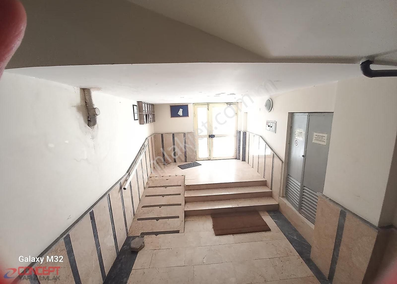 Hat Boyunda Apart Fiyatına Satılık 2+1 Daire!!! - Görsel 17