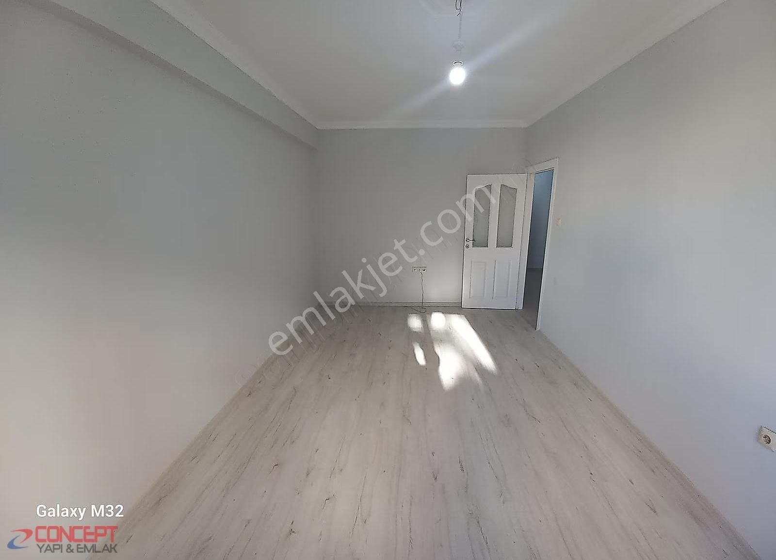 Hat Boyunda Apart Fiyatına Satılık 2+1 Daire!!! - Görsel 18