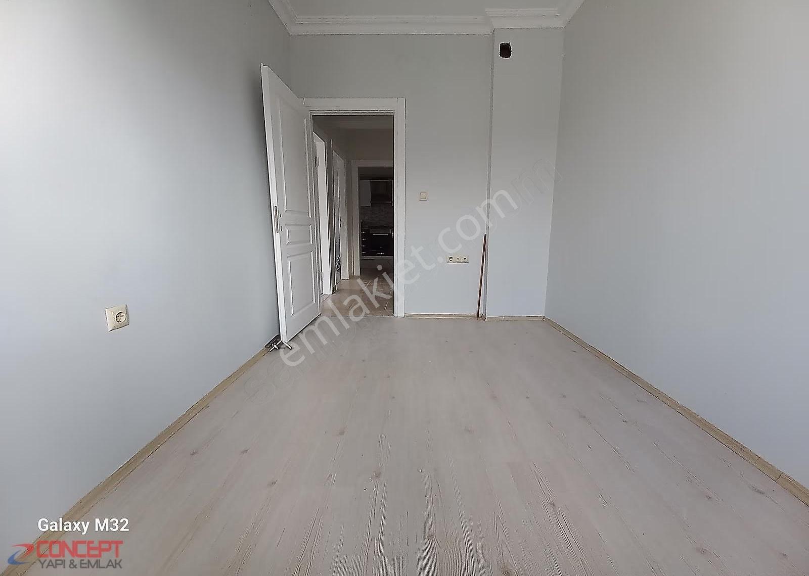 Concept Emlak'tan Üç Cepheli-3+1 -satılık-köşe Başı Daire!!! - Görsel 7