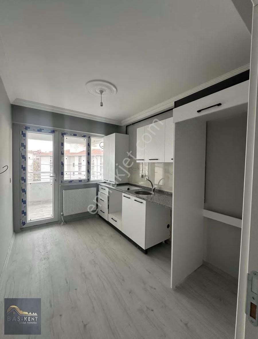 Kurtuluş Mahallesi Kiralık Sıfır 2+1 Daire - Görsel 2