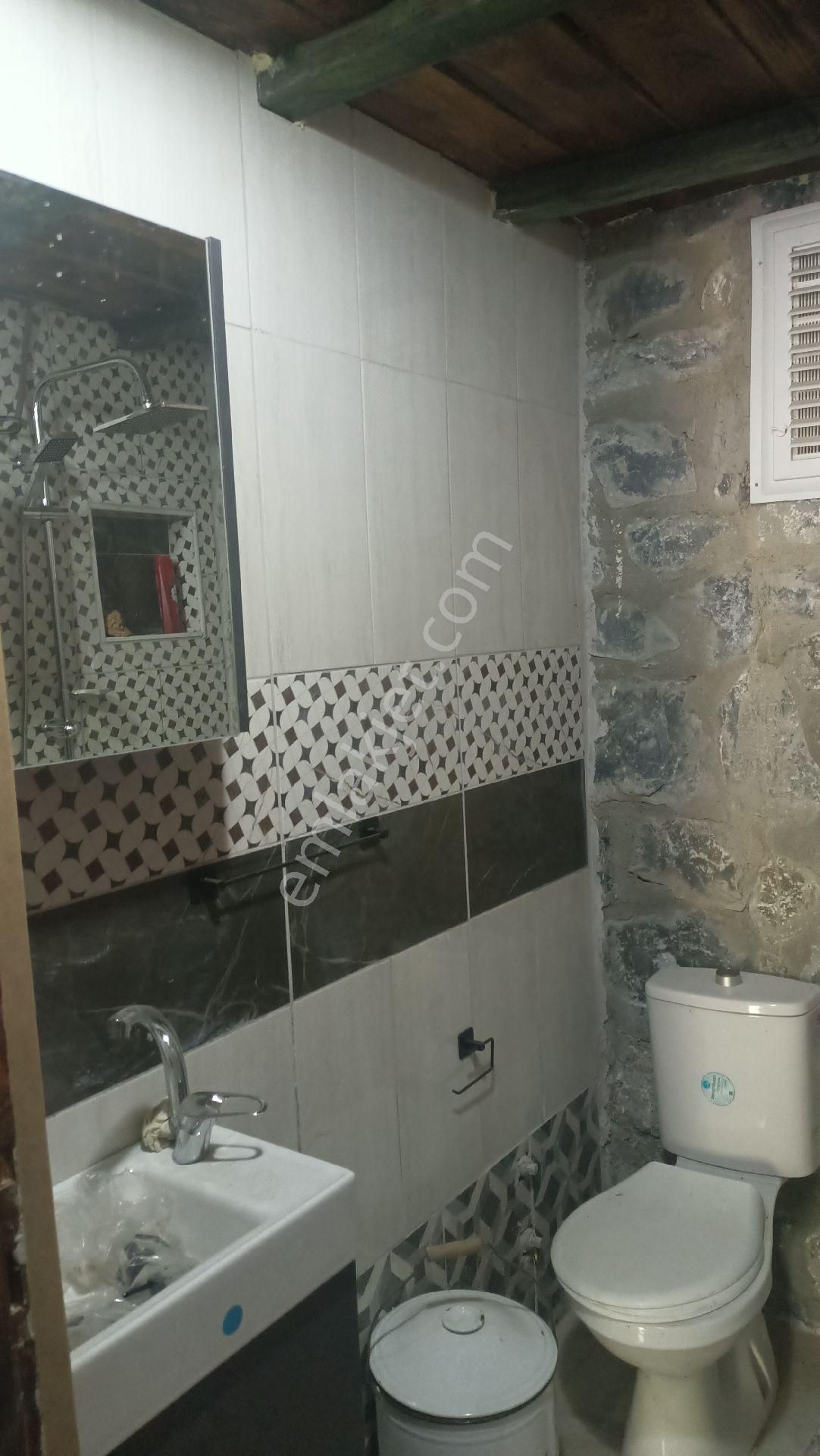 4 Dönüm Arsa İçinde Taş Ev - Görsel 14