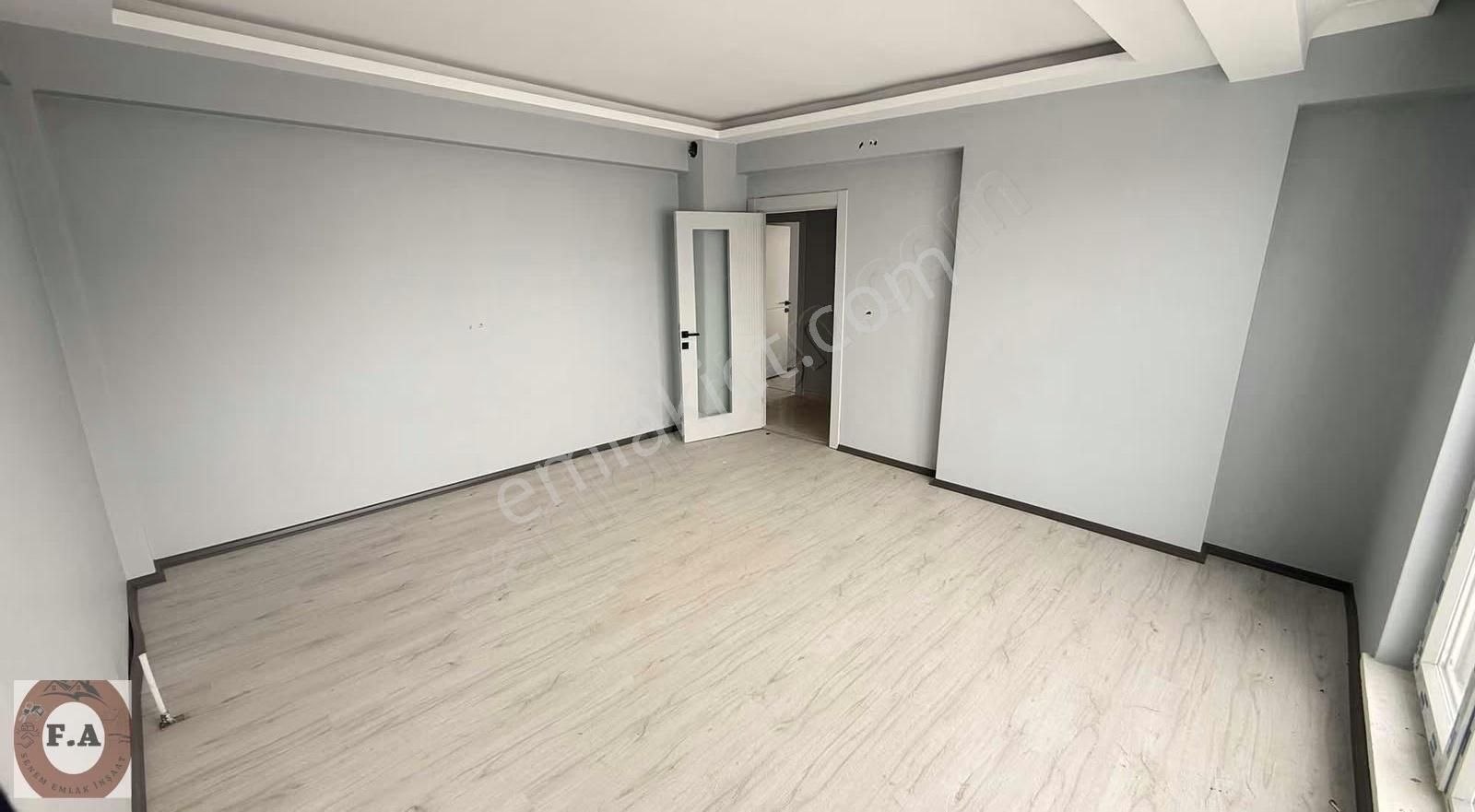 Akyurt Merkezde Anacadde Yakını 3+1 Orta Kat Sıfır Bina - Görsel 16