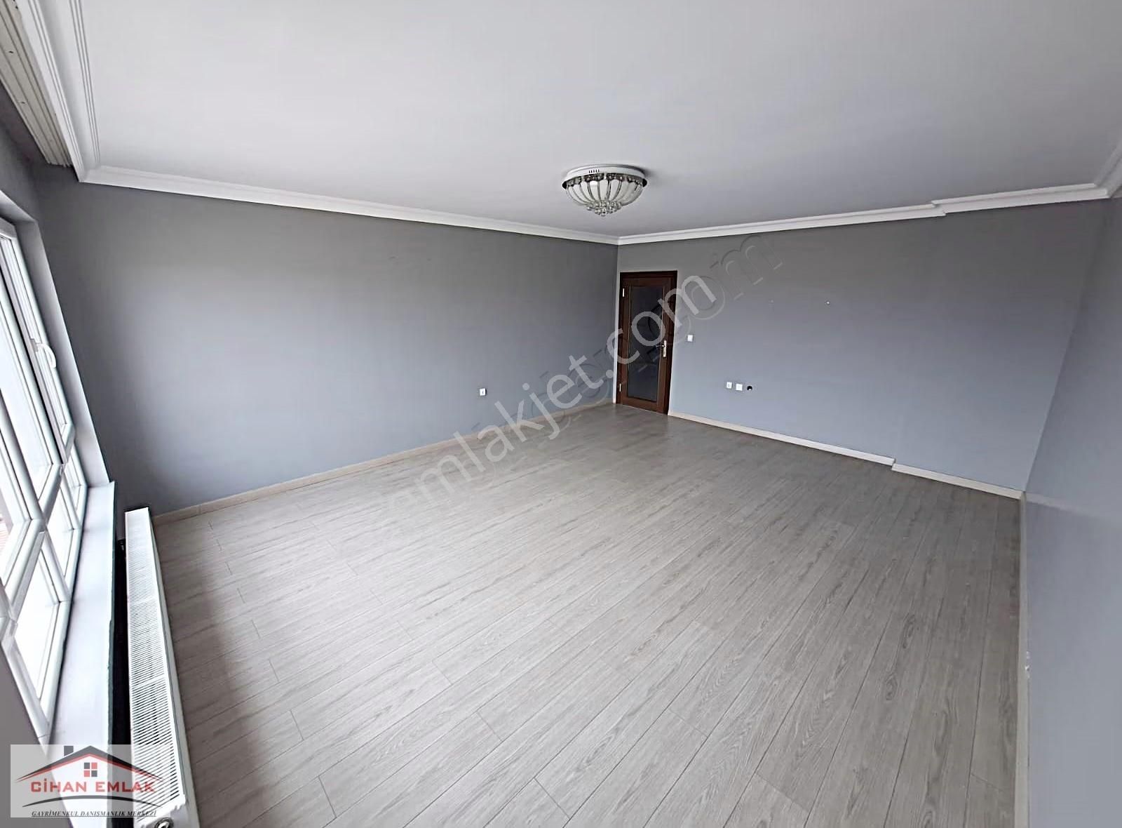 Burç Mahallesi Seval Ve Piri Cadde Yakın Katta Satlık 3+1 Daire - Görsel 22