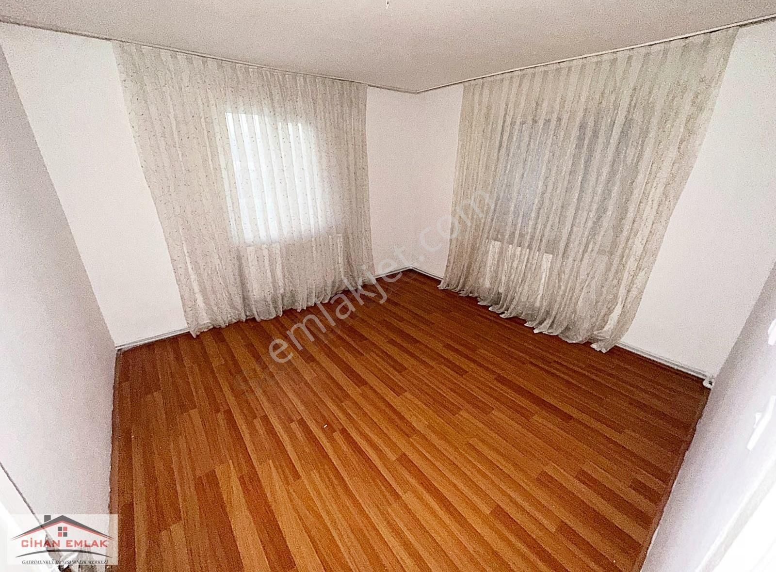 Cihandan Yakacık Merkeze Yakın Hazır 2+1 Evle Beraber 620m2 Arsa - Görsel 11