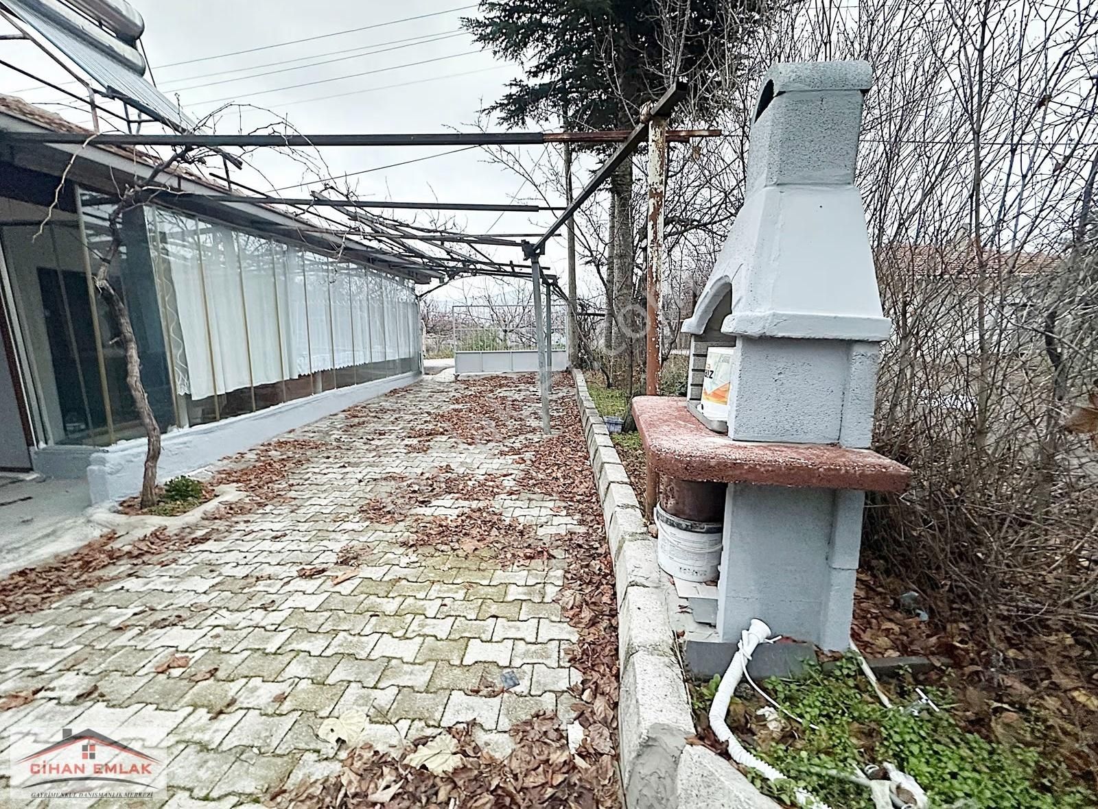 Cihandan Yakacık Merkeze Yakın Hazır 2+1 Evle Beraber 620m2 Arsa - Görsel 30