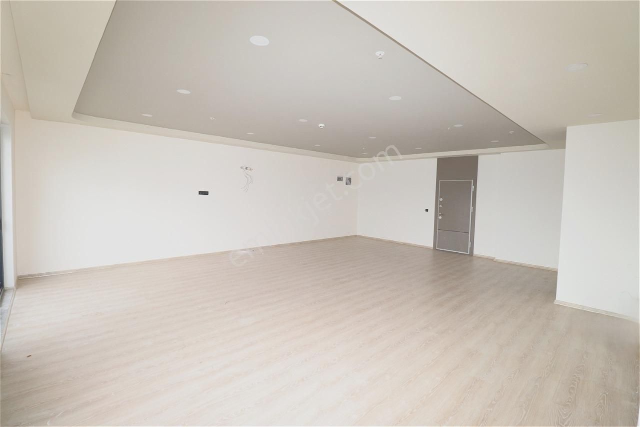 Kızıltoprak Meidan Plaza`da Kiralık Ofis | Tekce - Görsel 9
