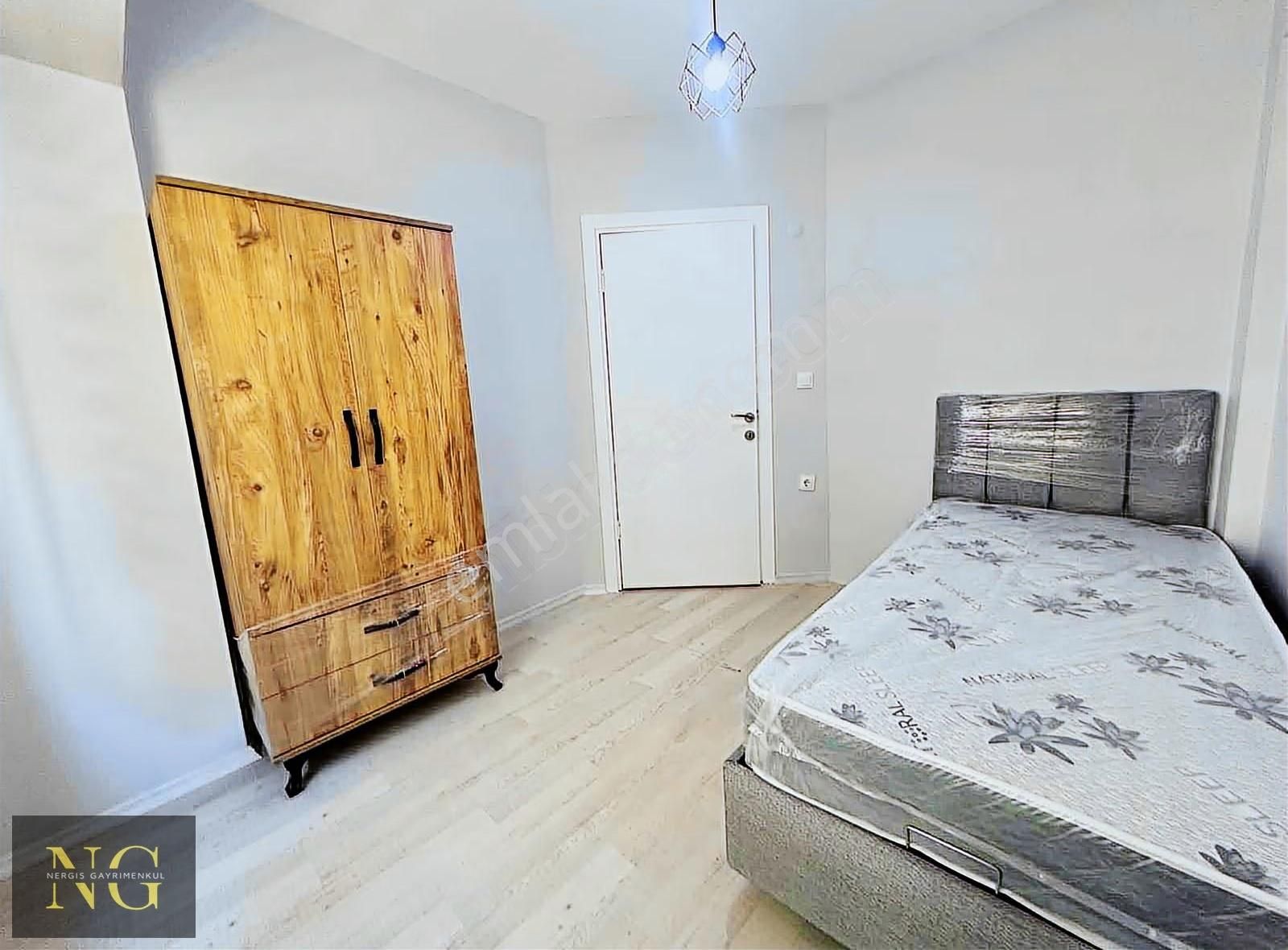 Nergisden Kiralık 2+1 Ayrı Mutfak Ara Kat Çift Balkon Daire - Görsel 12