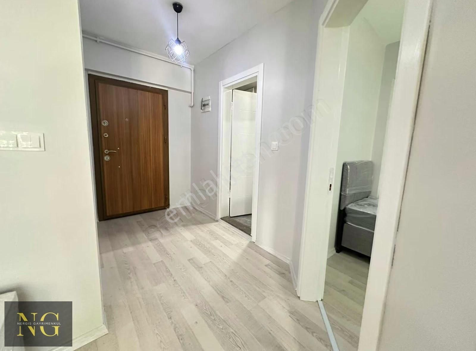 Nergisden Kiralık 2+1 Ayrı Mutfak Ara Kat Çift Balkon Daire - Görsel 8
