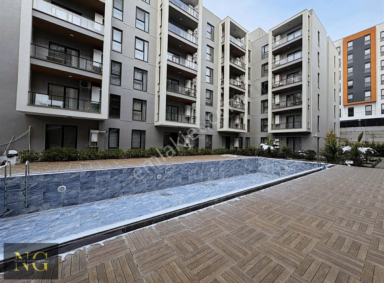 Nergisden Satılık Avlu 3 Güvenlikli Site İçi Havuzlu Daire - Görsel 11