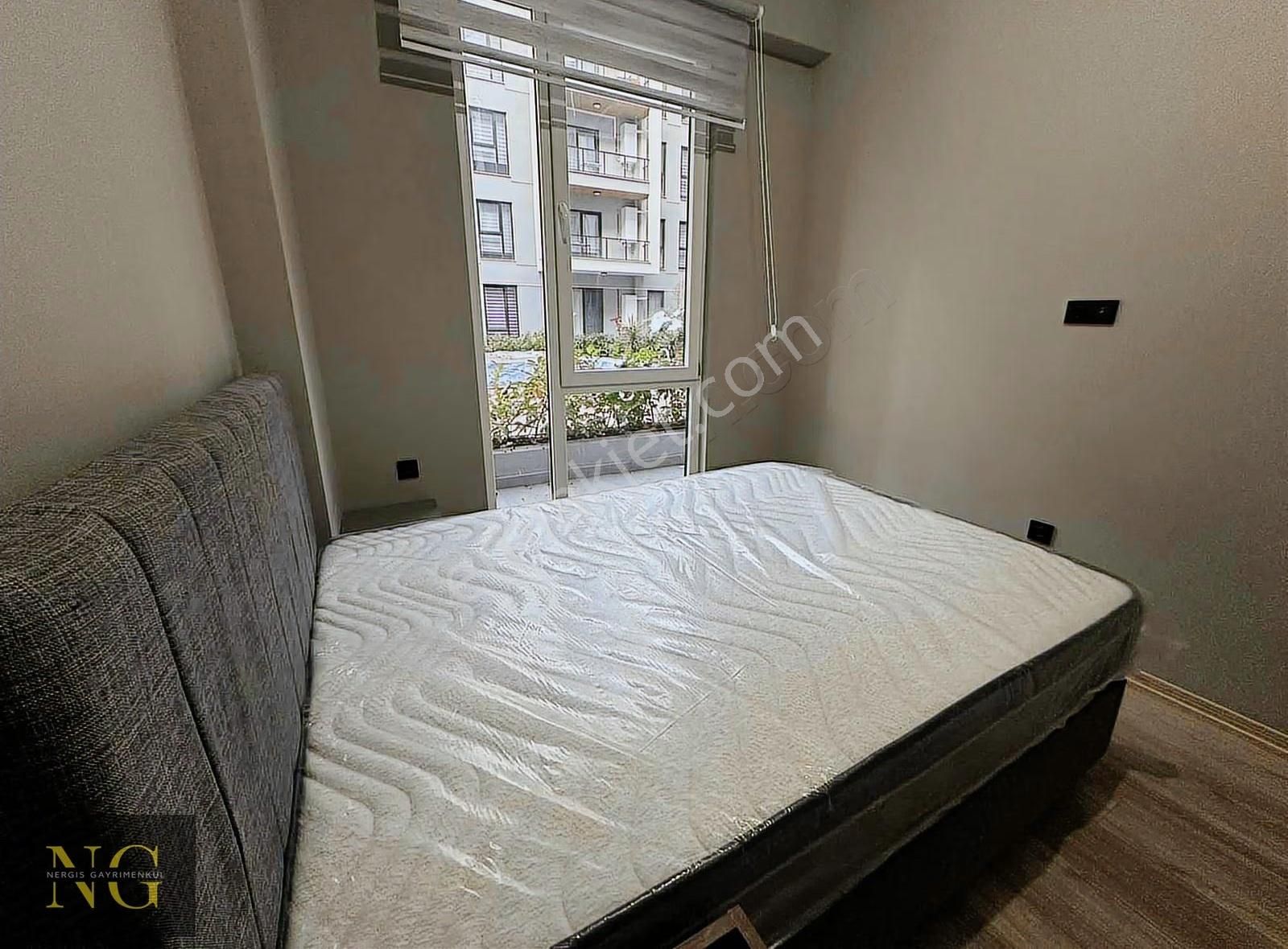 Nergisden Satılık Avlu 3 Güvenlikli Site İçi Havuzlu Daire - Görsel 4