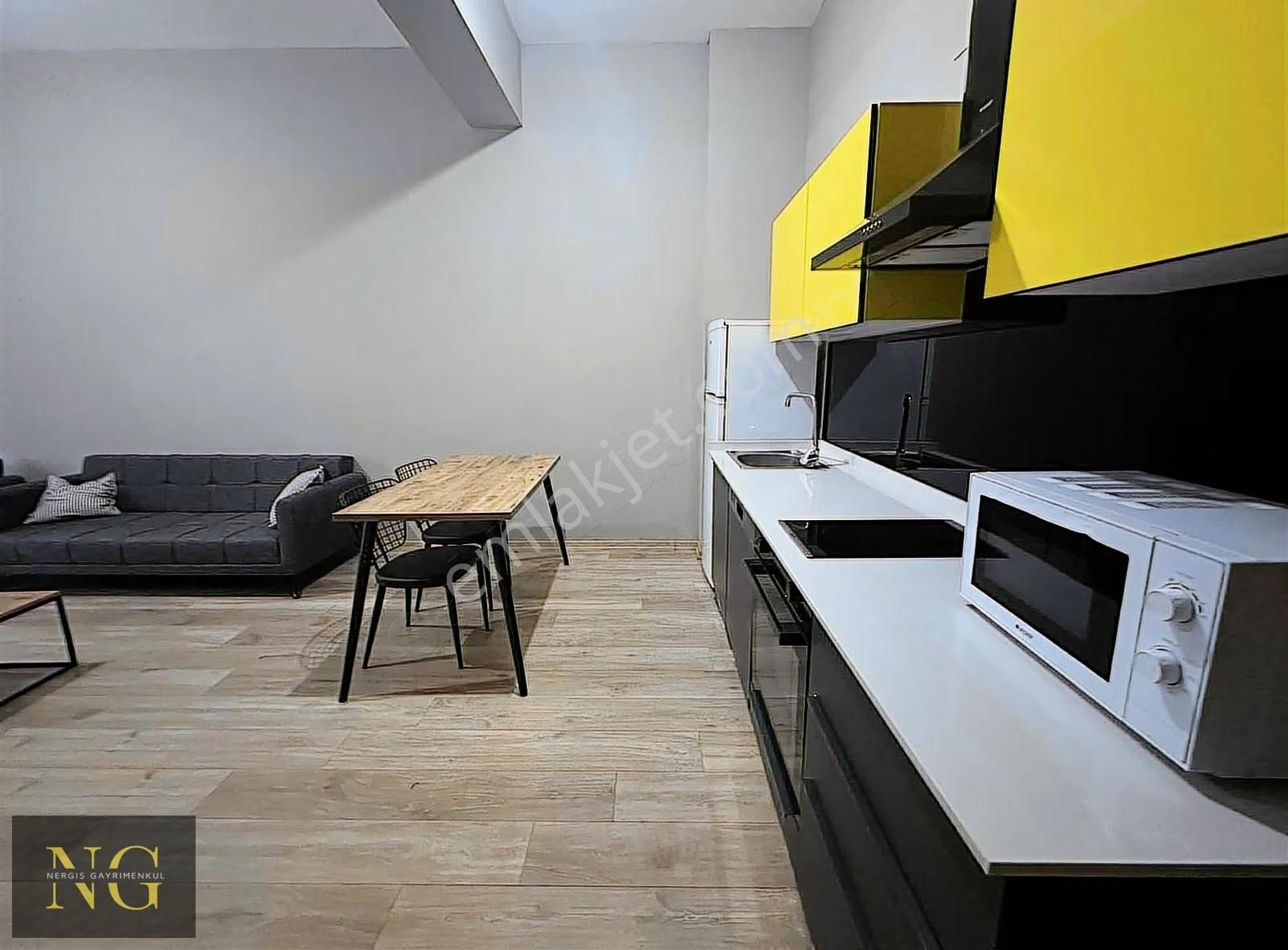 Nergisden Satılık Avlu 3 Güvenlikli Site İçi Havuzlu Daire - Görsel 2