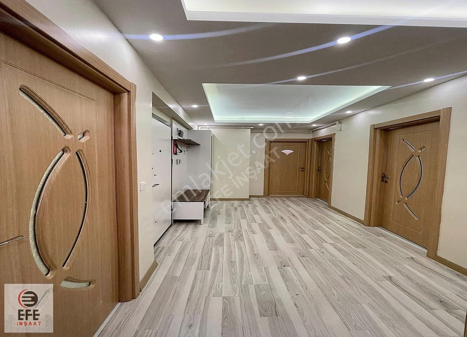 Efe'den Metrobüse 5dk Mesafede Dekorlu 2+1 Daire - Görsel 17