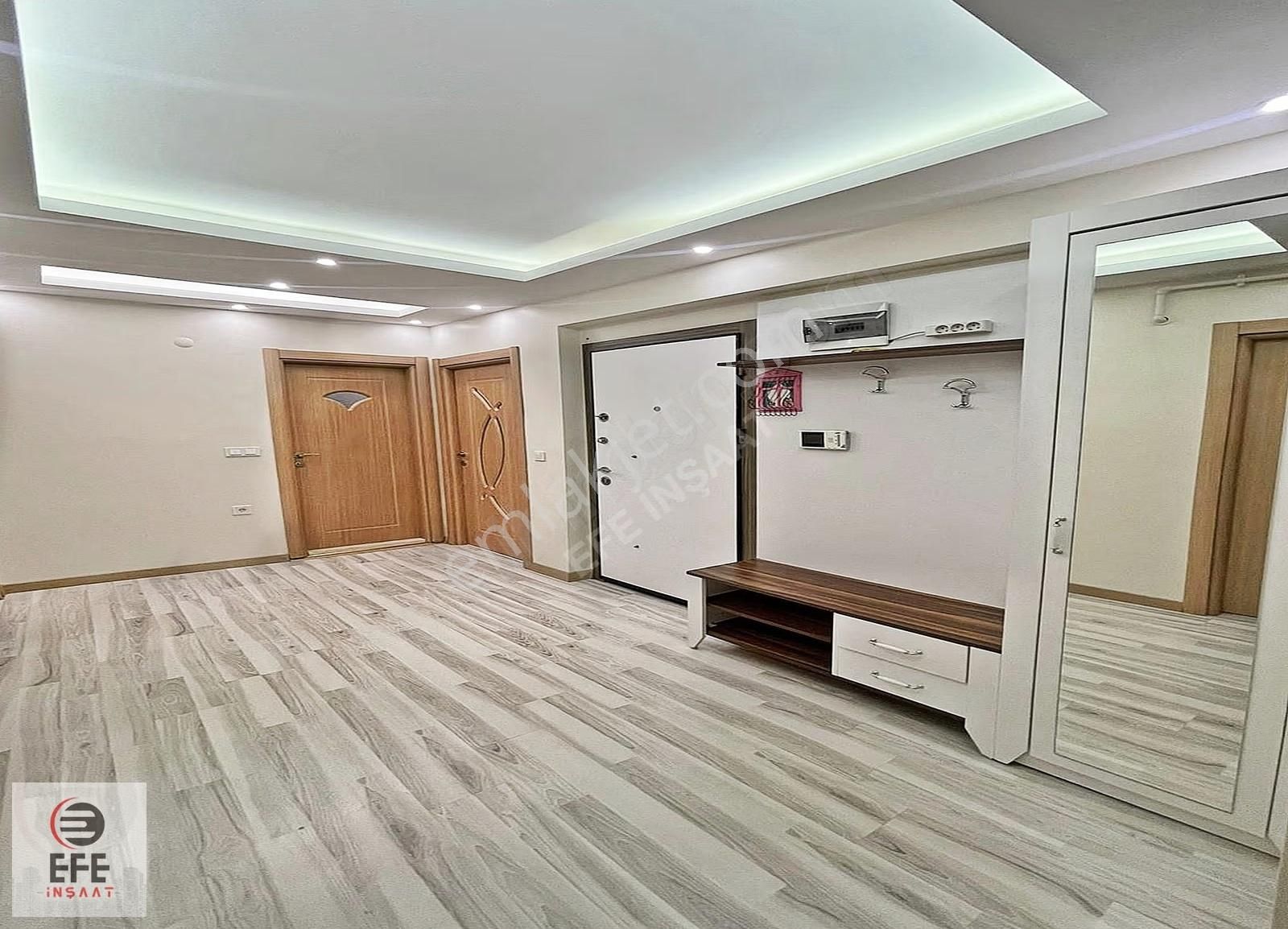 Efe'den Metrobüse 5dk Mesafede Dekorlu 2+1 Daire - Görsel 19