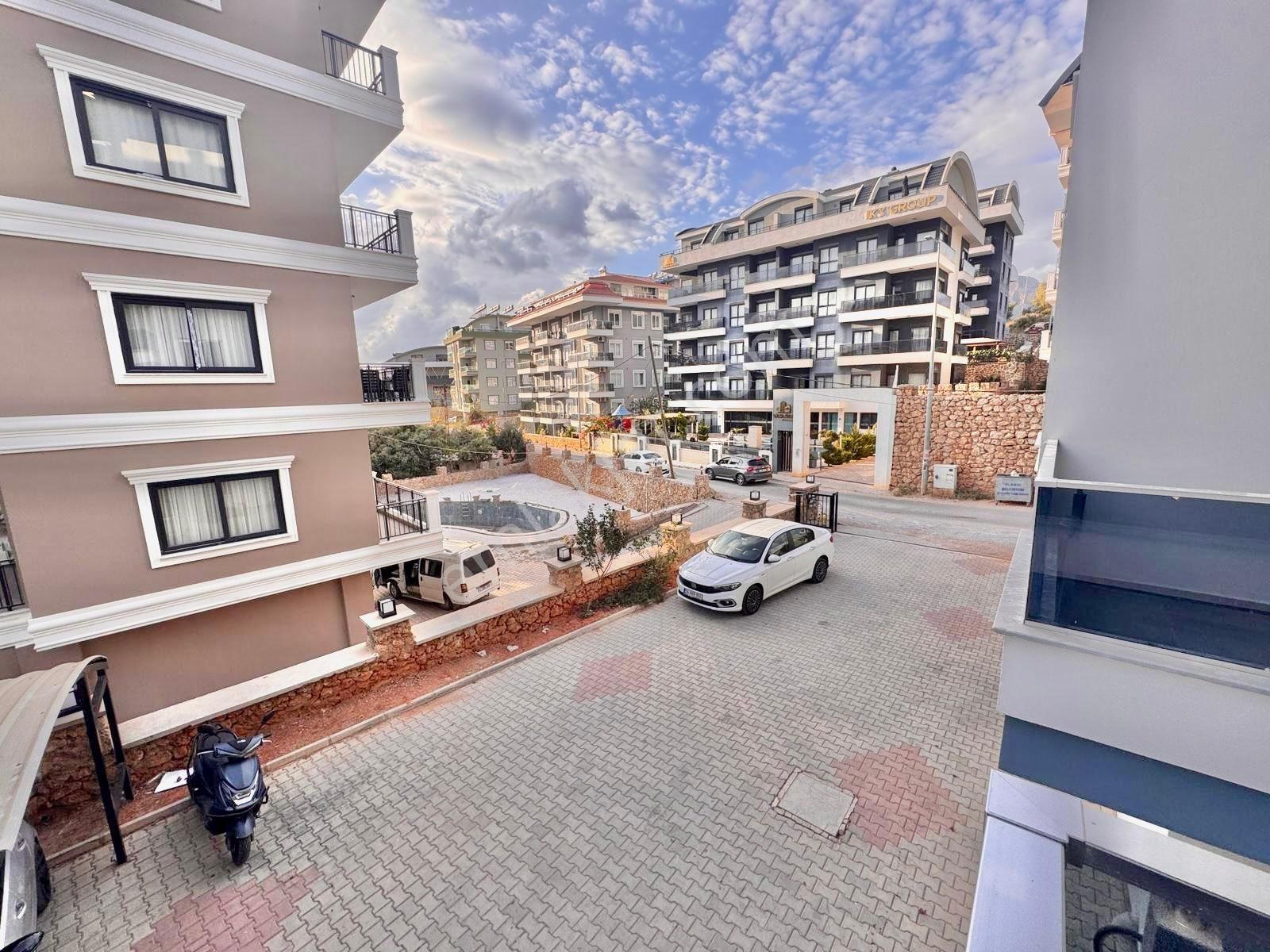 Oba Devlet Hastanesi Mevki 1+1 Lüks Eşyalı Daire - Görsel 15