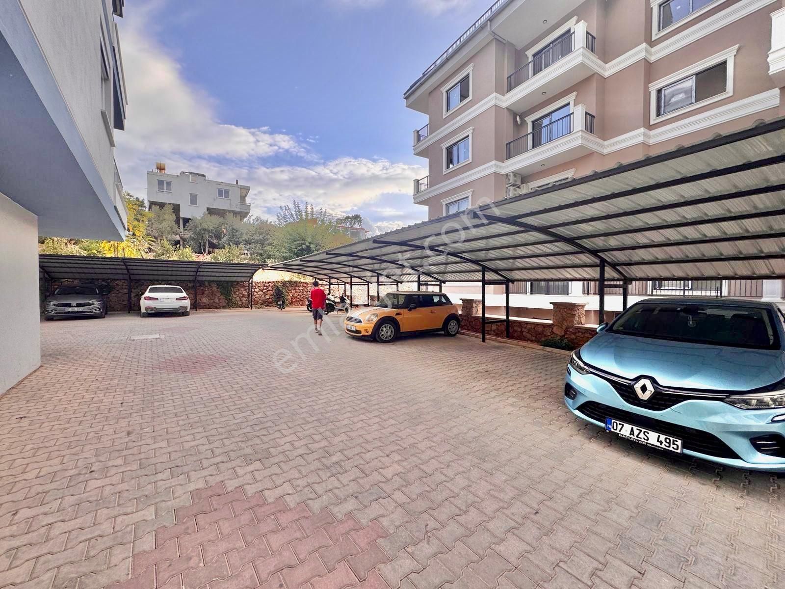 Oba Devlet Hastanesi Mevki 1+1 Lüks Eşyalı Daire - Görsel 10