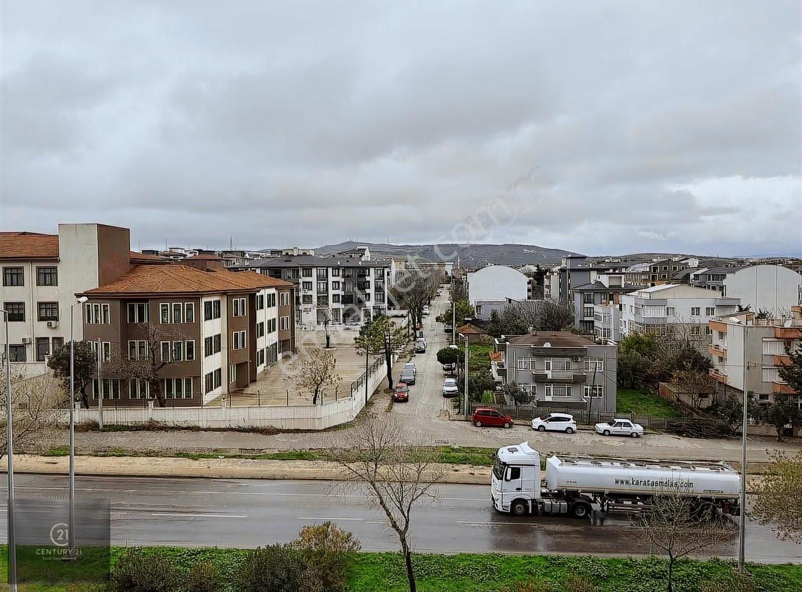 Paşakentte Cadde Üzeri, Deniz Manzaralı 3+1 Satılık Daire - Görsel 12