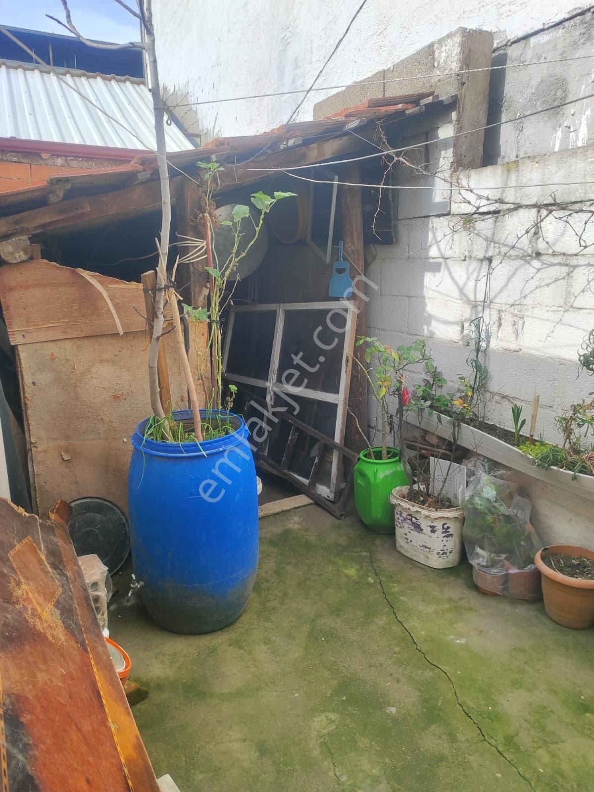 İlçe Merkezinde 140m2 Avlulu Tek Kat Müstakil Ev Mustafakemalpaşa Da - Görsel 10