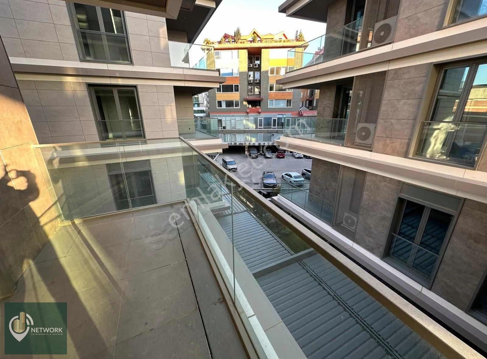Avrupa Konutlarında Merkezi Konumda 2.kat 1+1 Kiralık Daire - Görsel 18