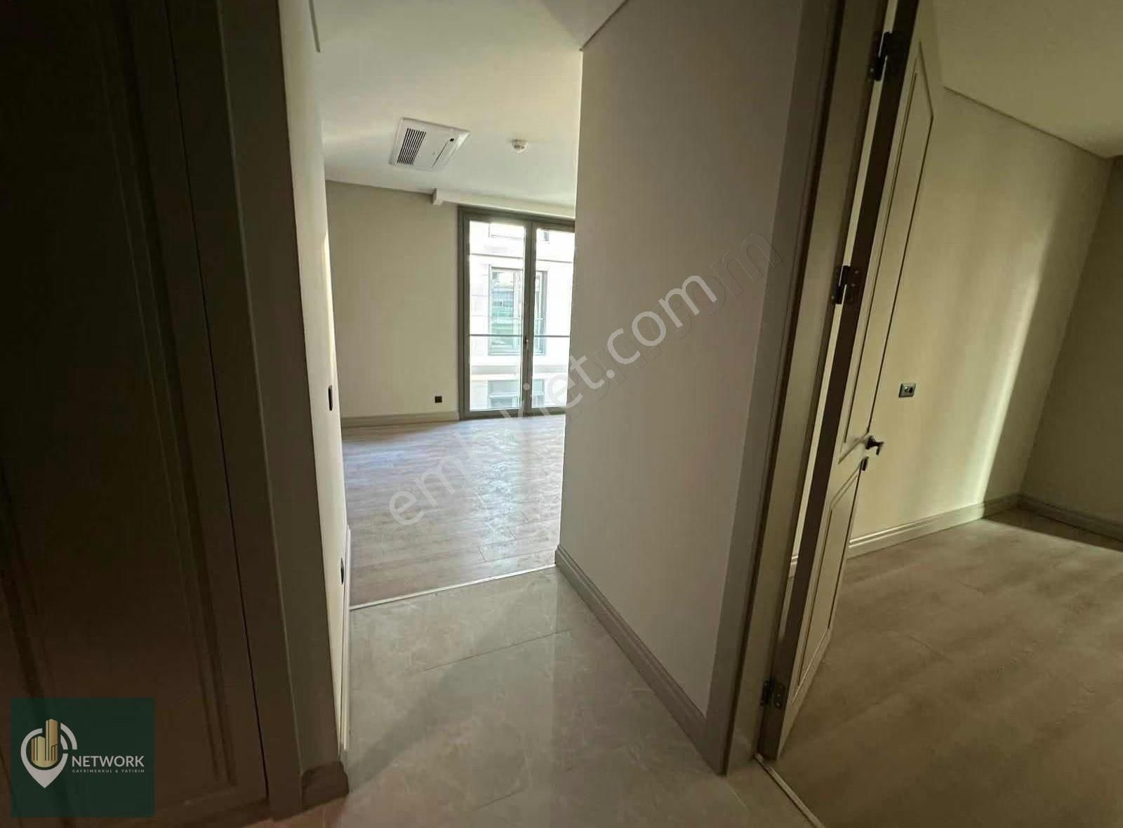 Avrupa Konutlarında Merkezi Konumda 2.kat 1+1 Kiralık Daire - Görsel 14