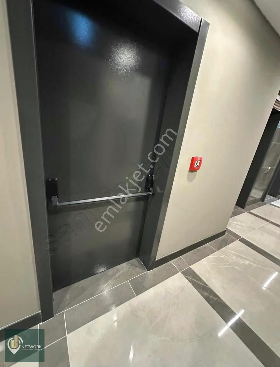 Avrupa Konutlarında Merkezi Konumda 2.kat 1+1 Kiralık Daire - Görsel 21