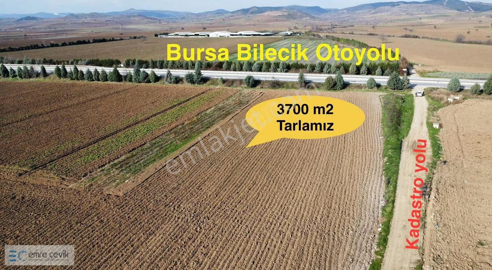 Emre Çevik'den Yenişehir Akdere Otoyola Cephe Tarla 3700m2