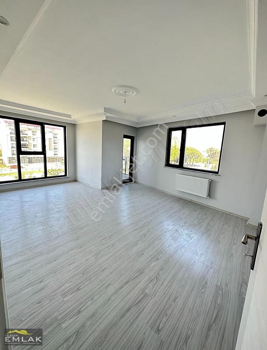 Lapseki Çardak'ta Kapanmaz Deniz Manzarasıyla Satılık Daireler - Görsel 9