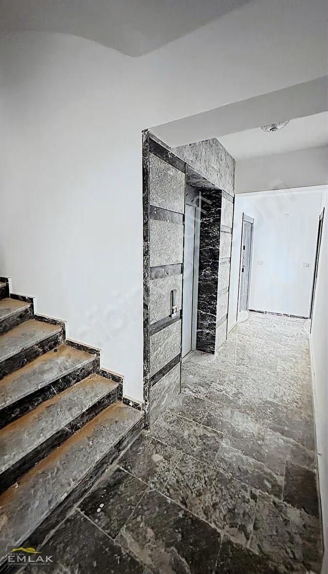 Lapseki Çardak'ta Kapanmaz Deniz Manzarasıyla Satılık Daireler - Görsel 12