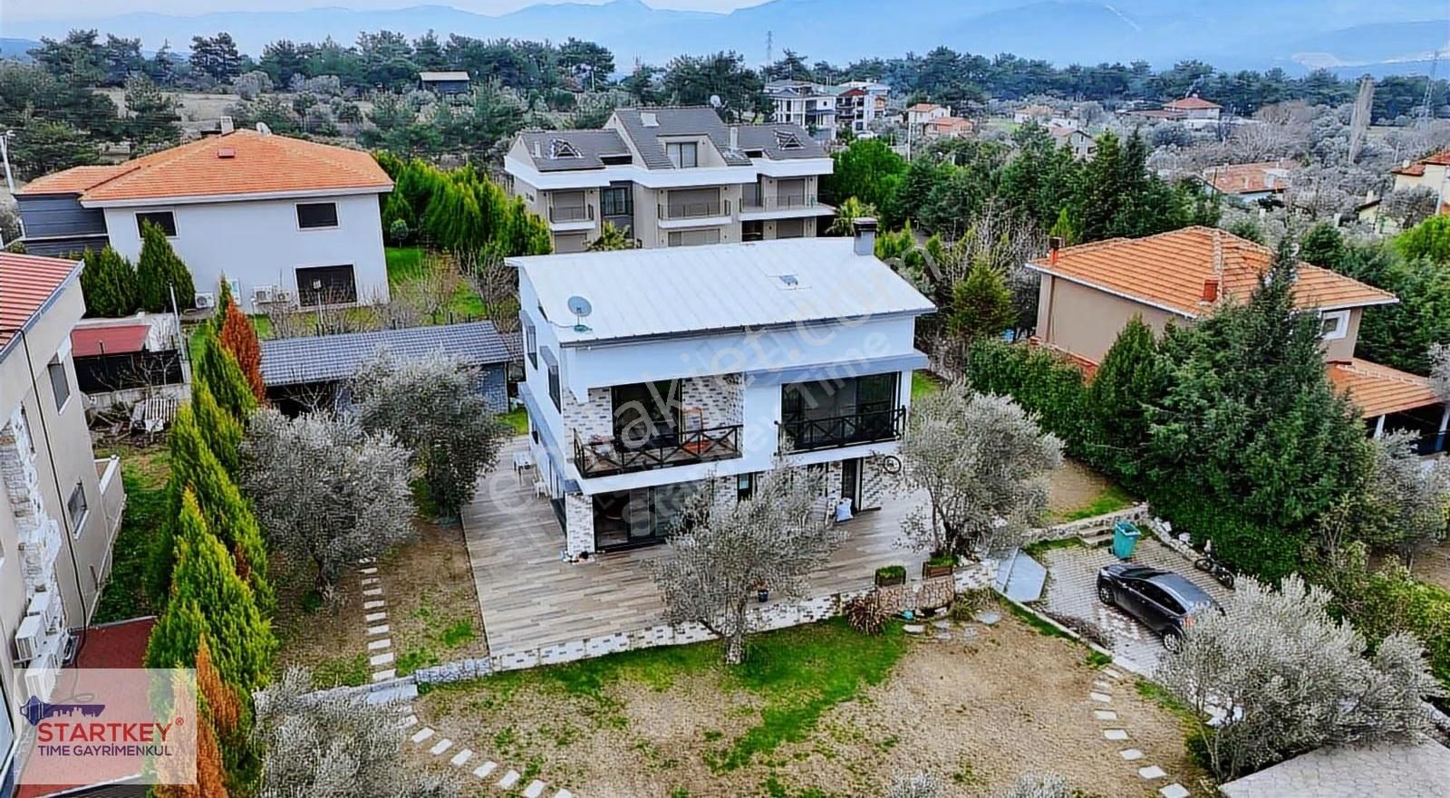 Yakaköy Nilüfer Sok Satılık 270 Mt Yapı Kayıtlı 3+1 Villa - Görsel 5