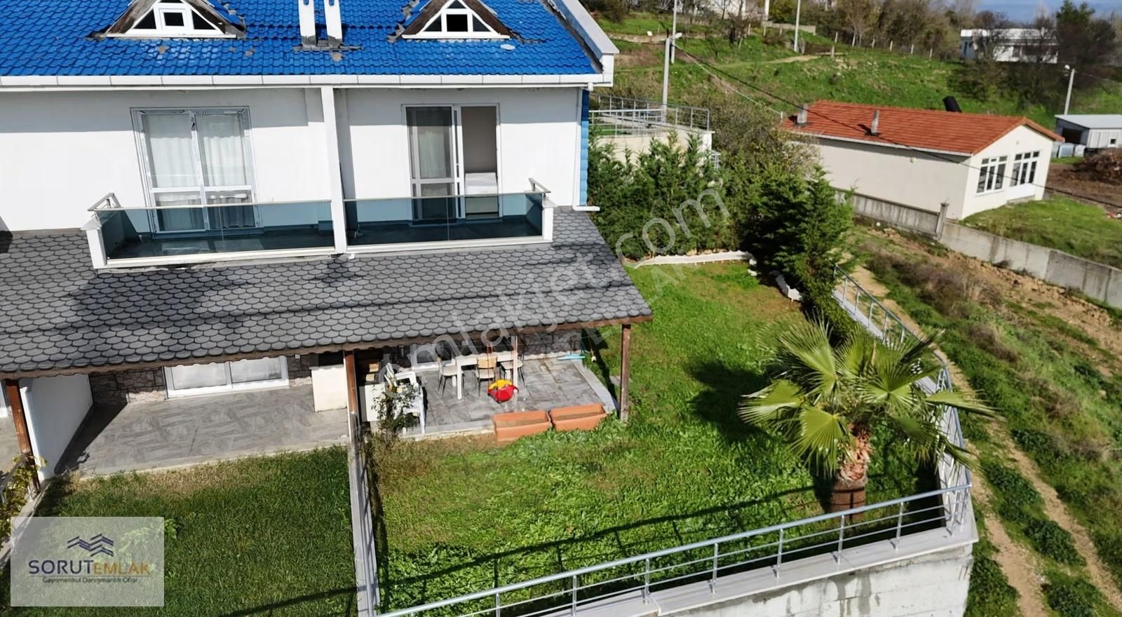 Eriklide Eşsiz Deniz Manzaralı 100 M² Dubleks Yazlık