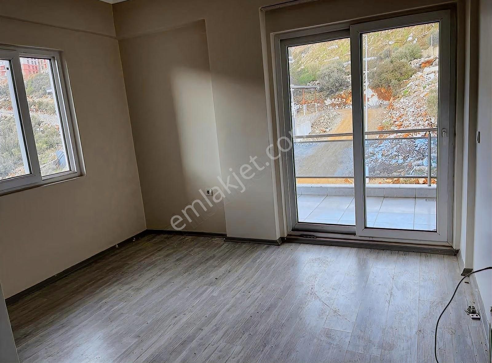 Emek Mahallesinde 2+1 Kaloriferli Daire Kiralıktır - Görsel 8