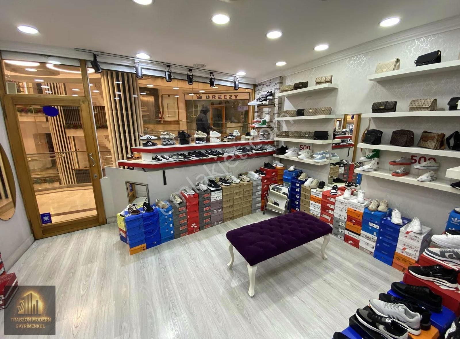 Trabzon Meydan Uzun Sokak Canbakkal İçinde Devren Kiralık Dükkan - Görsel 8