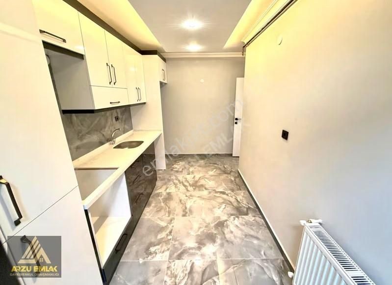 Arzu Emlaktan 75. Yıl Mah Satılık Sıfır 2+1 Lüks Daire - Görsel 14