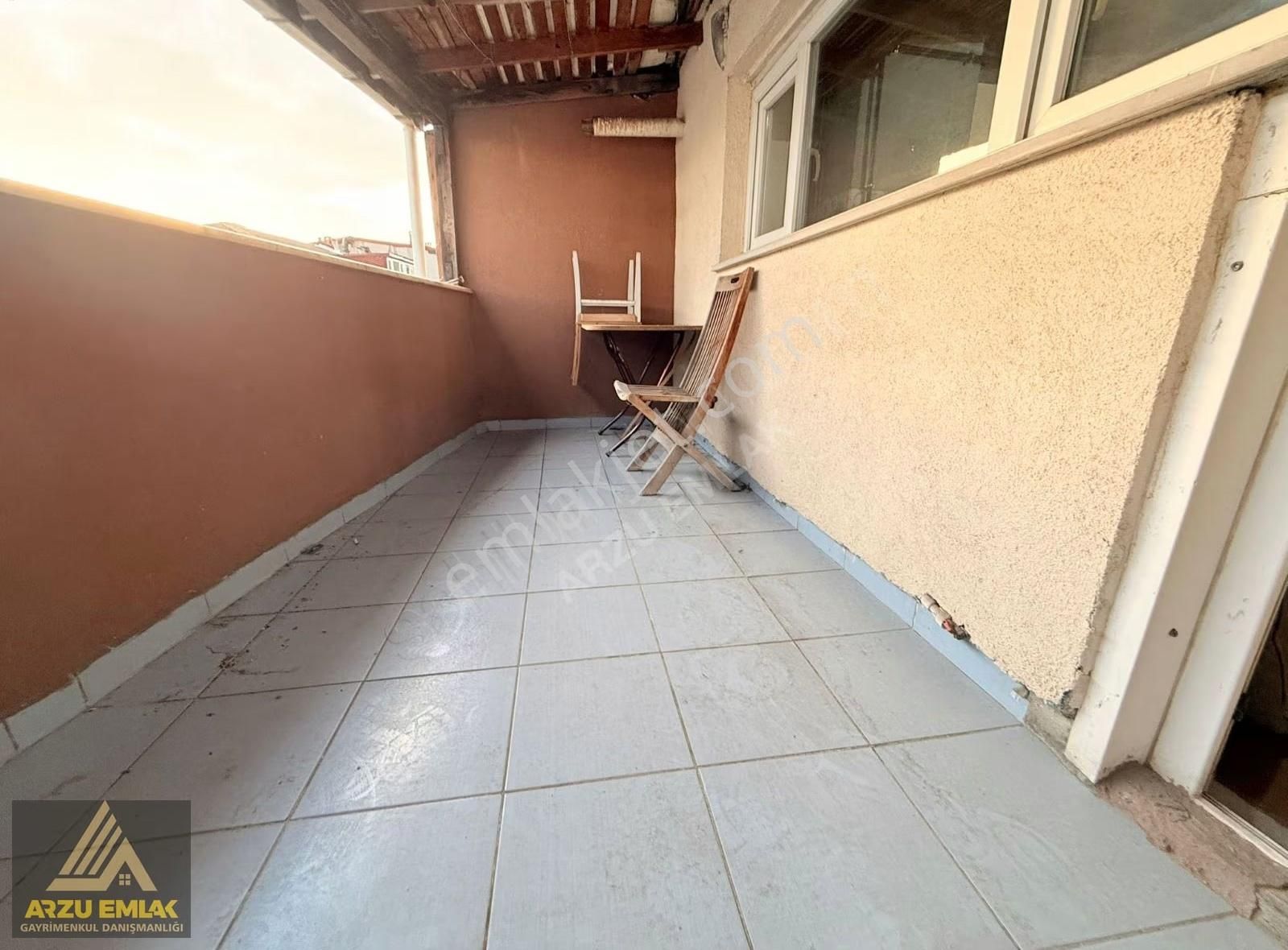 Arzu Emlak'tan Zübeyde Hanım Mah 21m²hisseli Toprak Tapulu Daire - Görsel 8