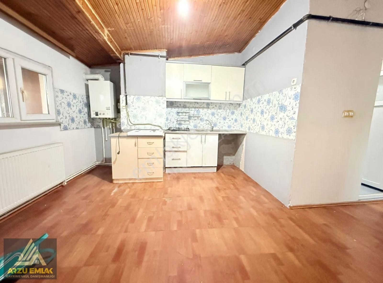 Arzu Emlak'tan Zübeyde Hanım Mah 21m²hisseli Toprak Tapulu Daire - Görsel 33