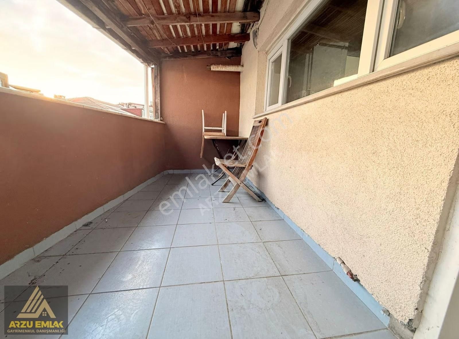 Arzu Emlak'tan Zübeyde Hanım Mah 21m²hisseli Toprak Tapulu Daire - Görsel 19