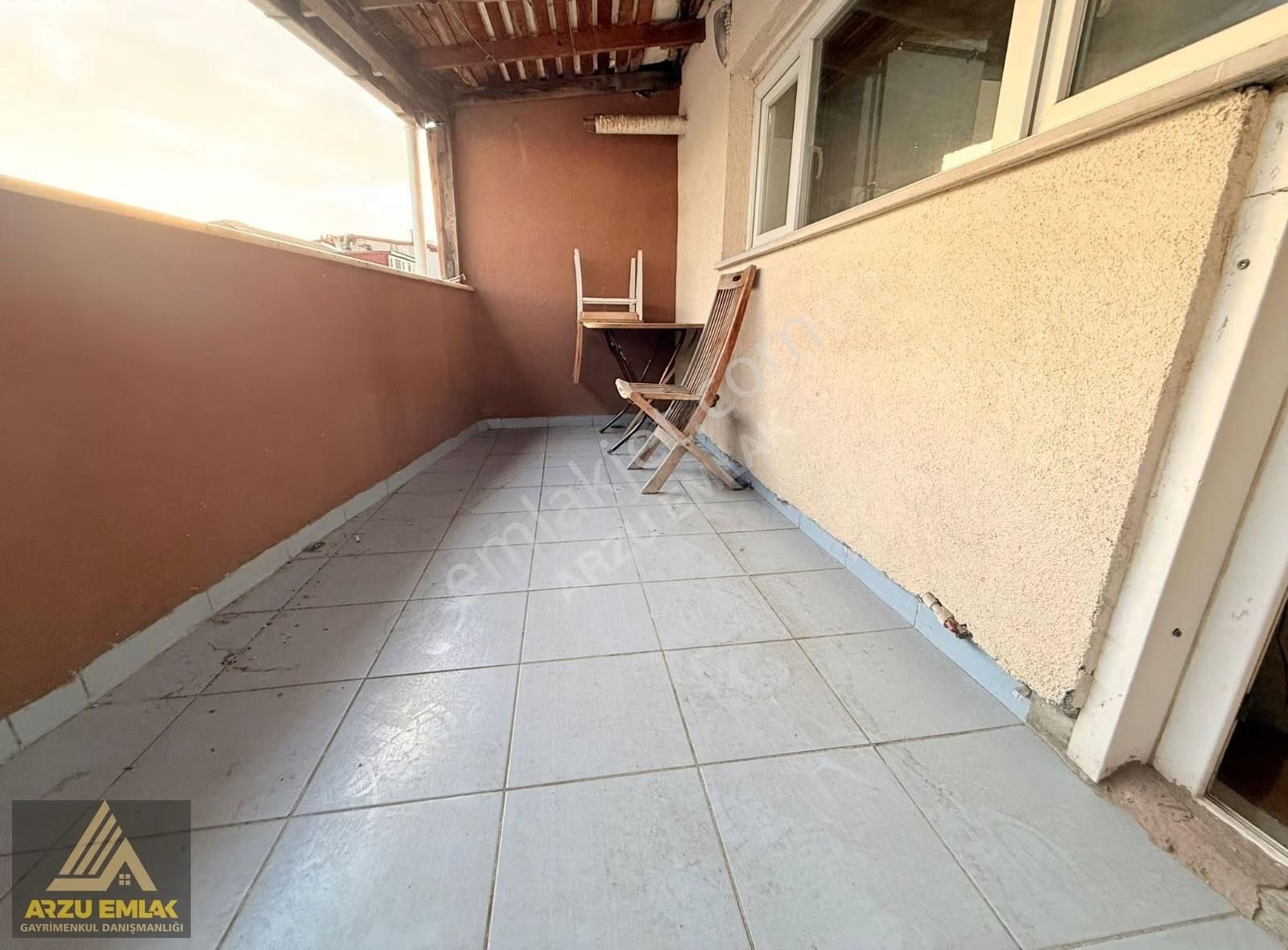 Arzu Emlak'tan Zübeyde Hanım Mah 21m²hisseli Toprak Tapulu Daire - Görsel 13