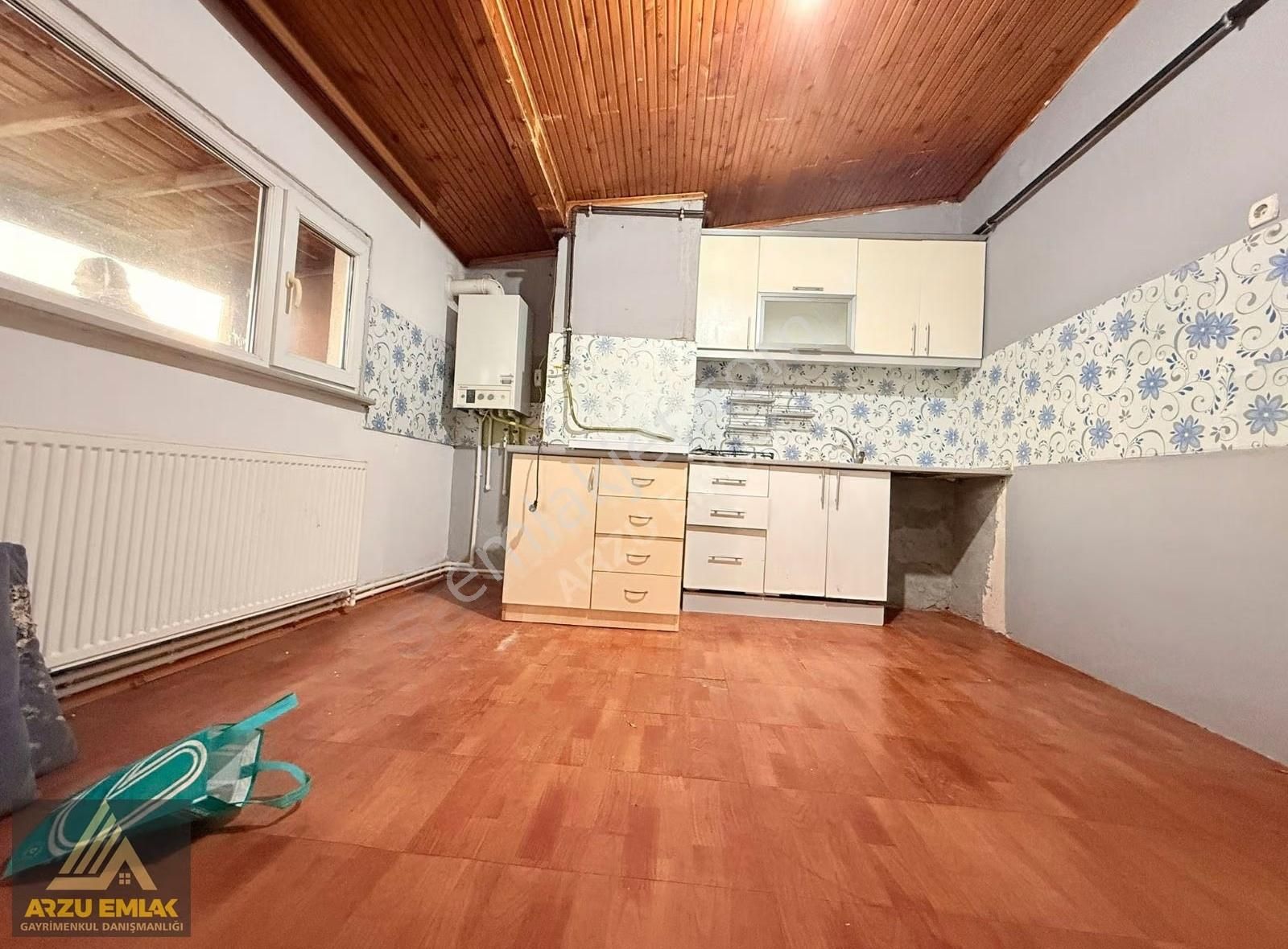 Arzu Emlak'tan Zübeyde Hanım Mah 21m²hisseli Toprak Tapulu Daire - Görsel 15