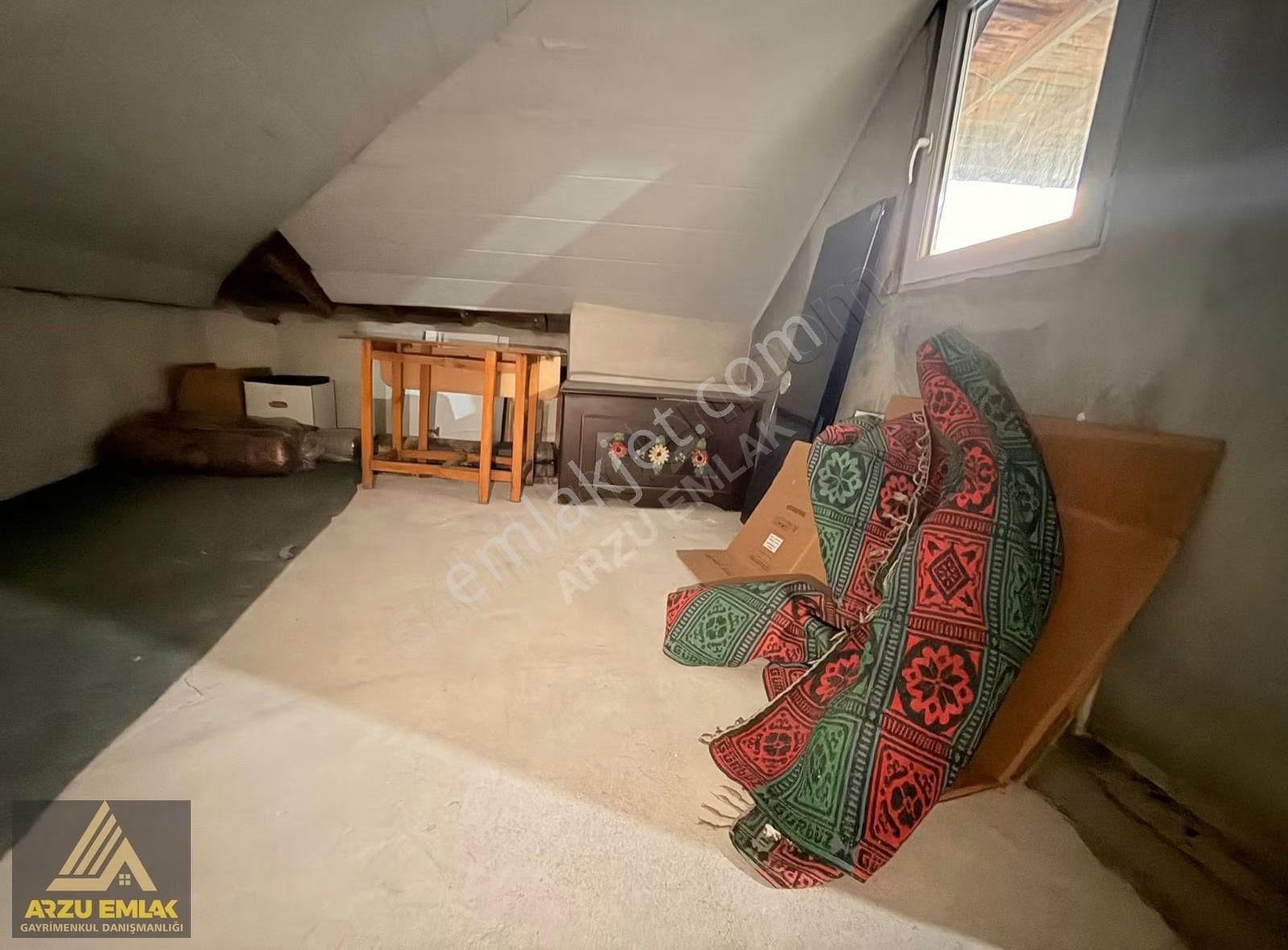 Arzu Emlak'tan Zübeyde Hanım Mah 21m²hisseli Toprak Tapulu Daire - Görsel 16