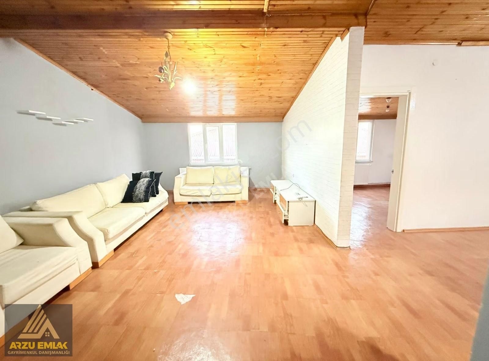 Arzu Emlak'tan Zübeyde Hanım Mah 21m²hisseli Toprak Tapulu Daire - Görsel 10