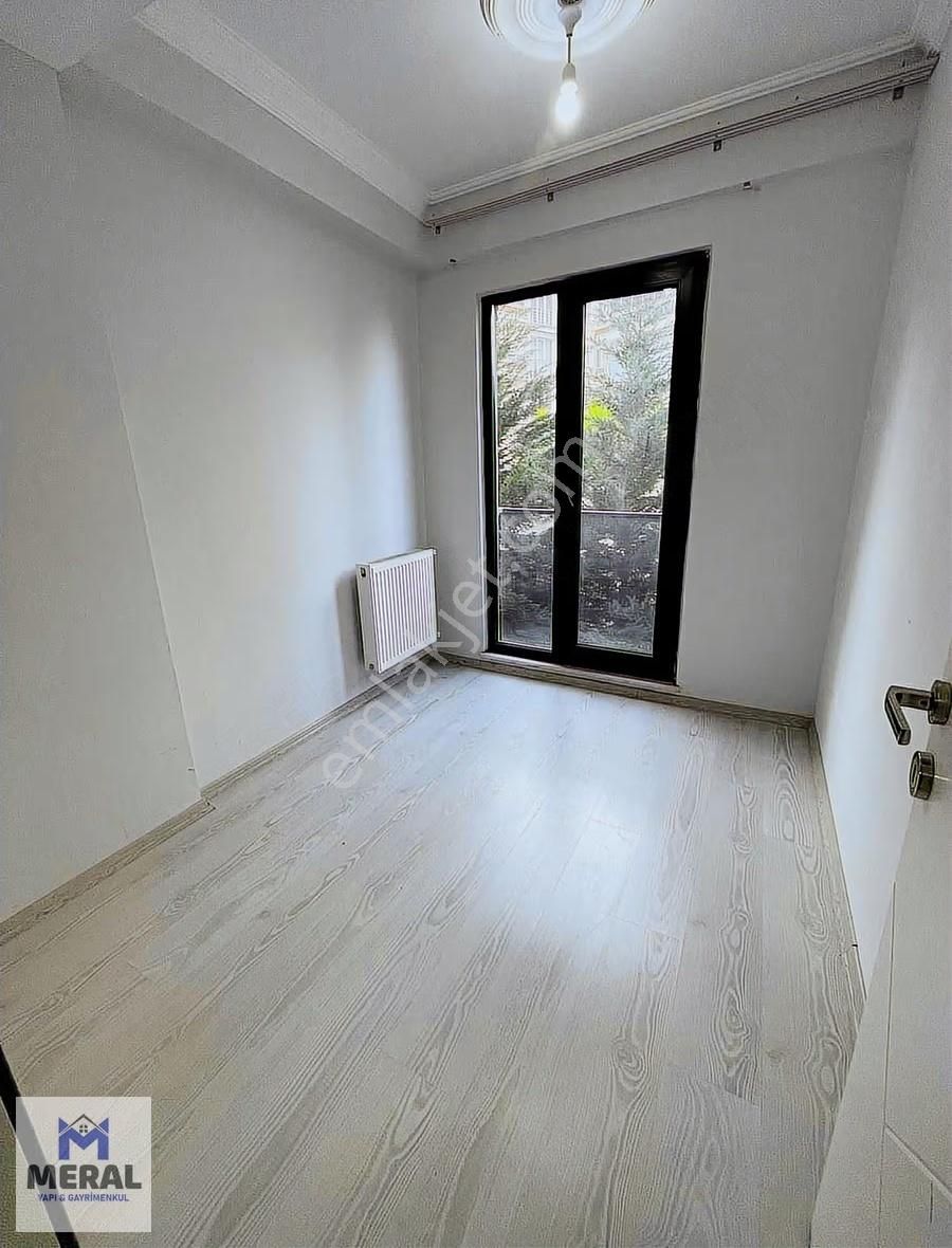 Meral Yapı&gayrimenkulden Tranvaya Cephe Kiralık 2+1 - Görsel 13