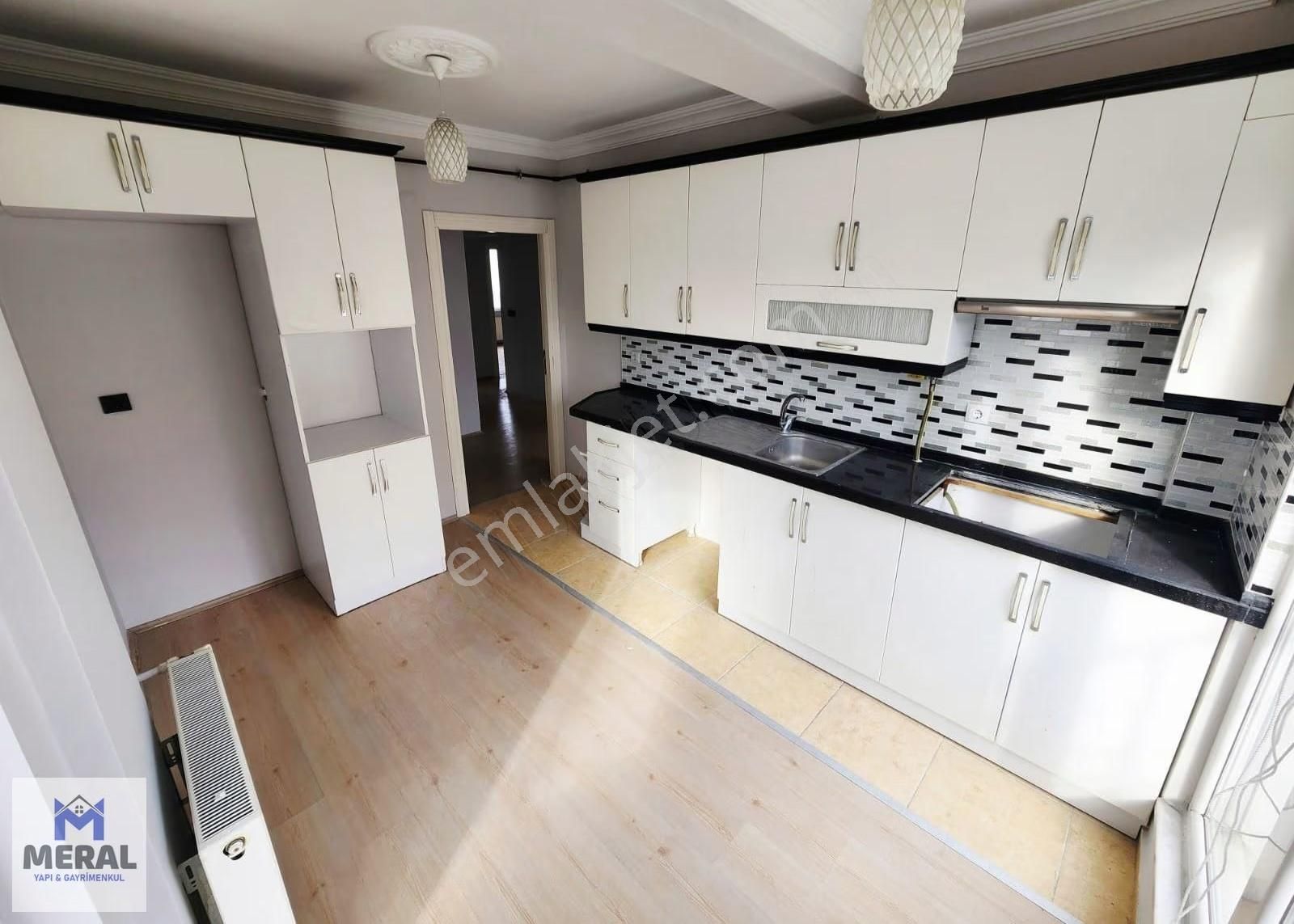 Meral Yapı Gayrımenkul'den Satılık 3+1 Hairka Bir Konumdur - Görsel 17