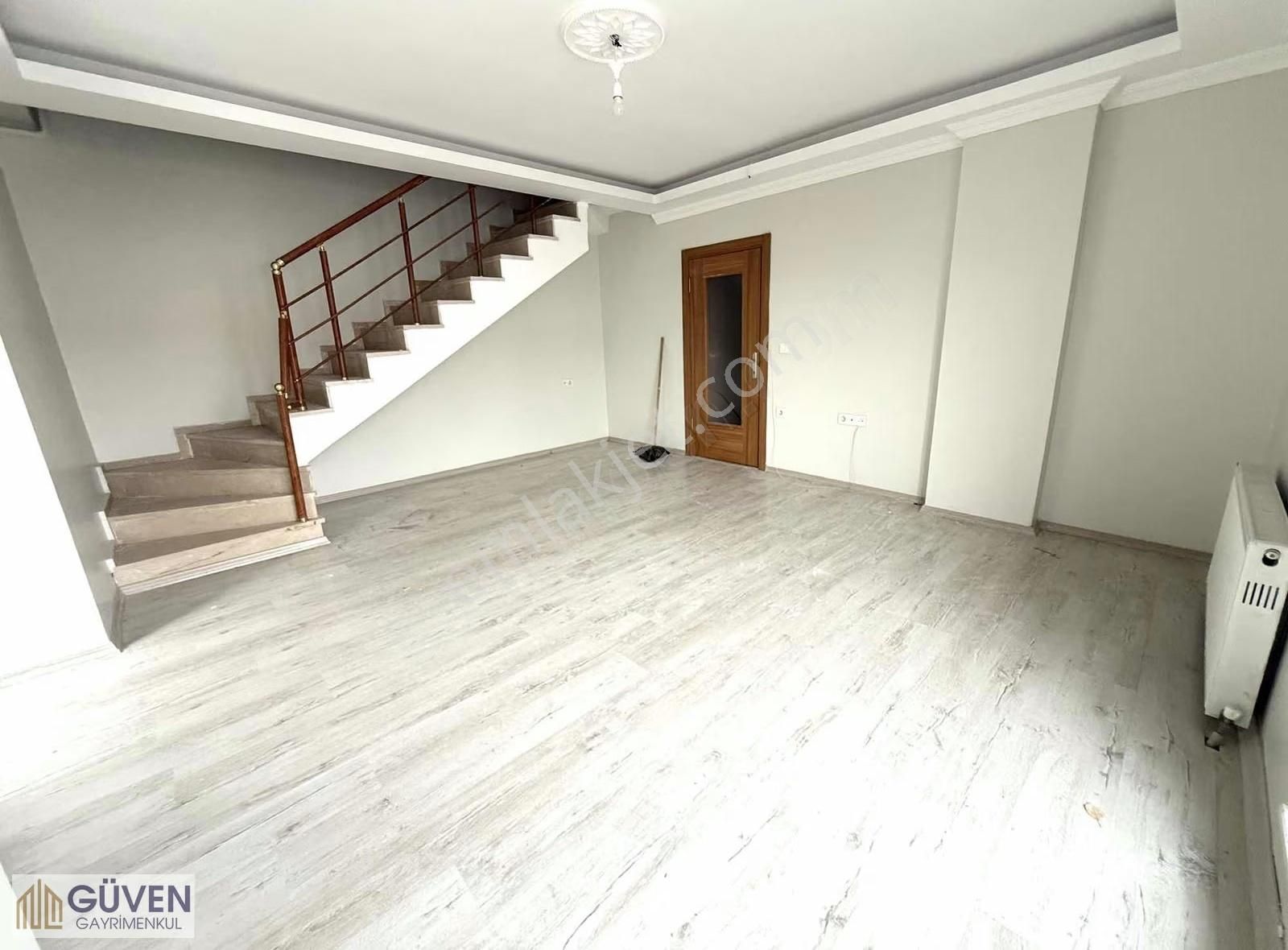 İstasyn Cd Dibi Satılık 2+1 120 M2 Çatı Dublexi - Görsel 16