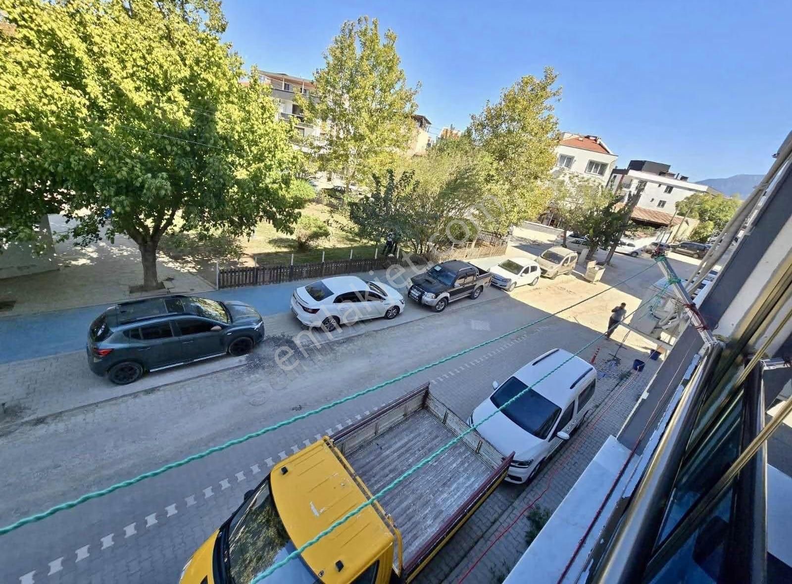 Aytaç Emlak'tan Muradiye'deara Kat Satılık 3+1 Kapalı Mutfak - Görsel 31