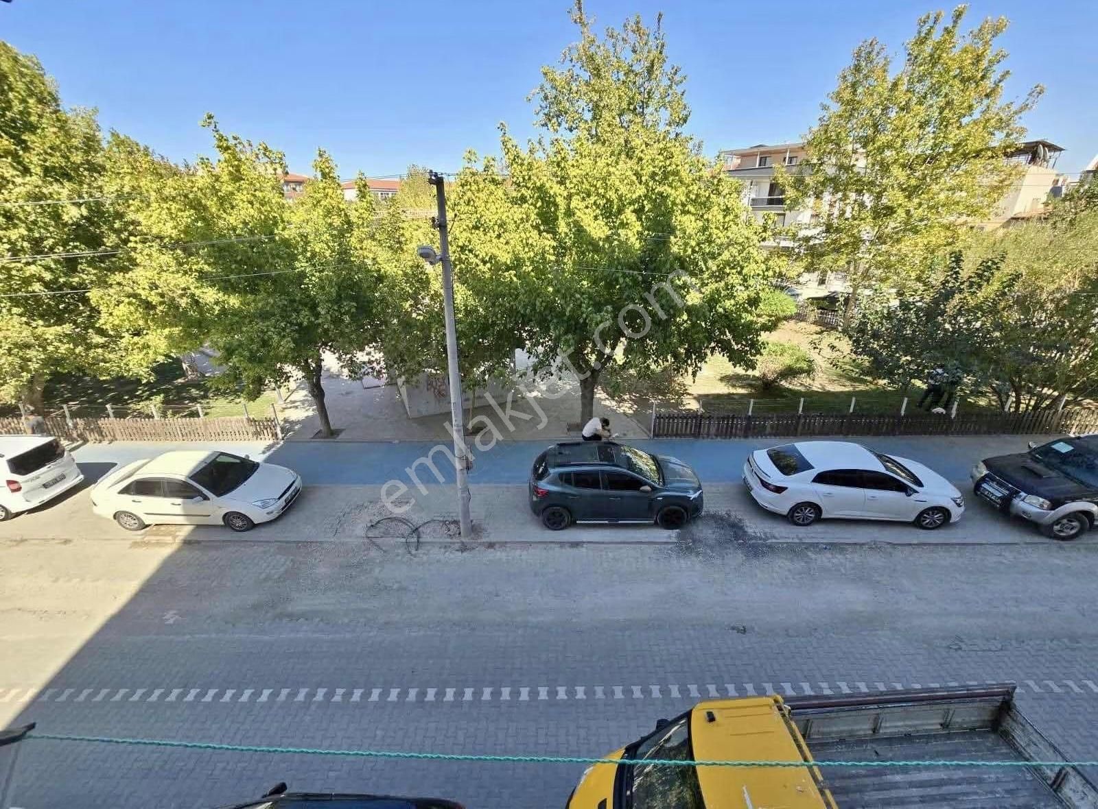 Aytaç Emlak'tan Muradiye'deara Kat Satılık 3+1 Kapalı Mutfak - Görsel 14