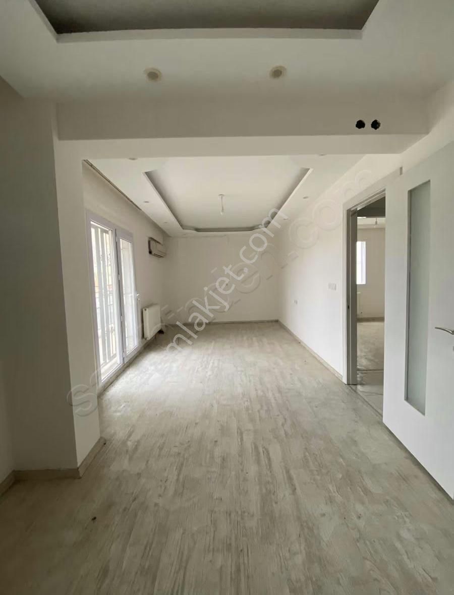 Aytaç Emlak'tan Muradiyede Cadde Dibinde Satılık 1+1 Daire - Görsel 15