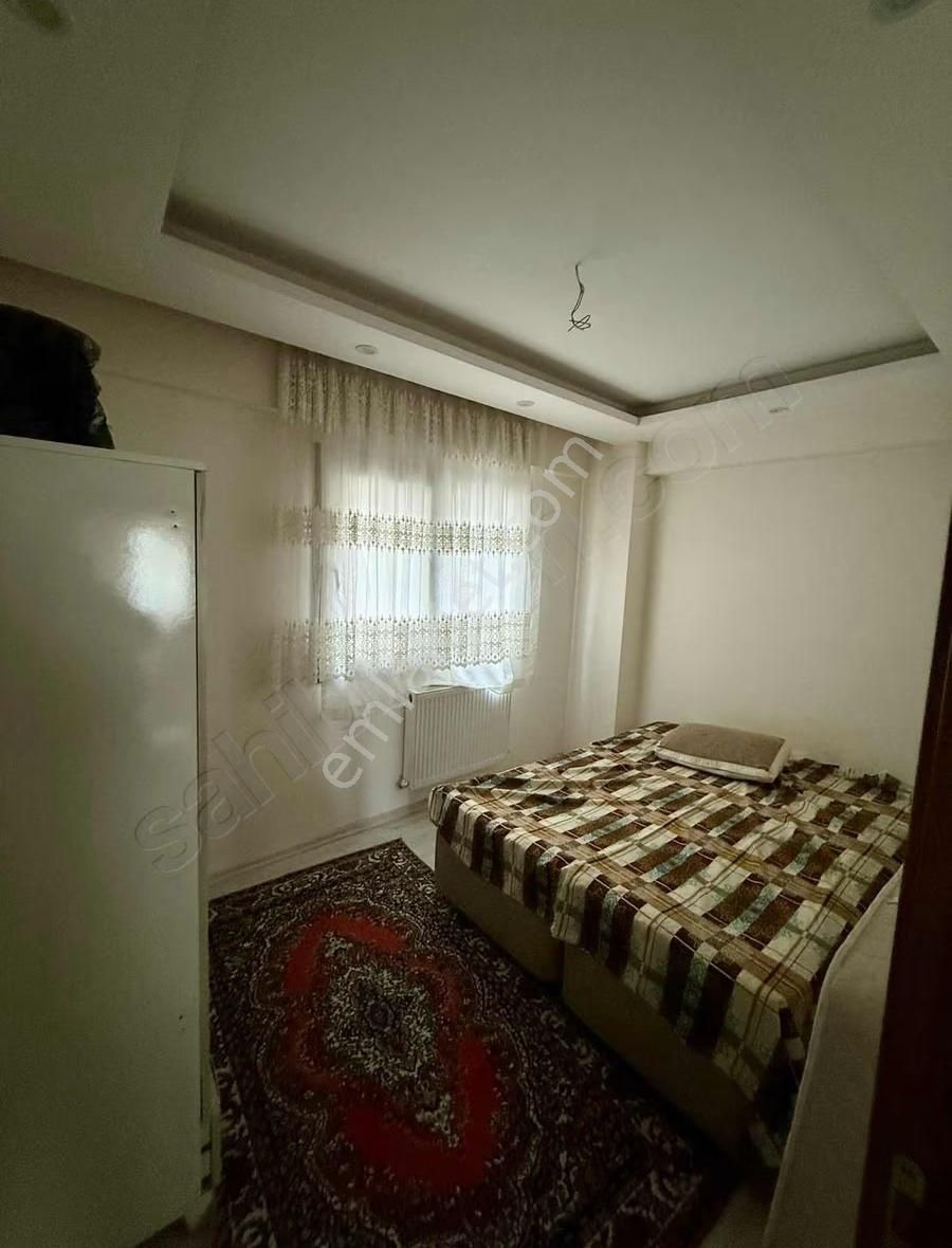 Aytaç Emlak'tan Muradiyede Ara Kat Eşyalı Satılık 2+1 Daire - Görsel 17